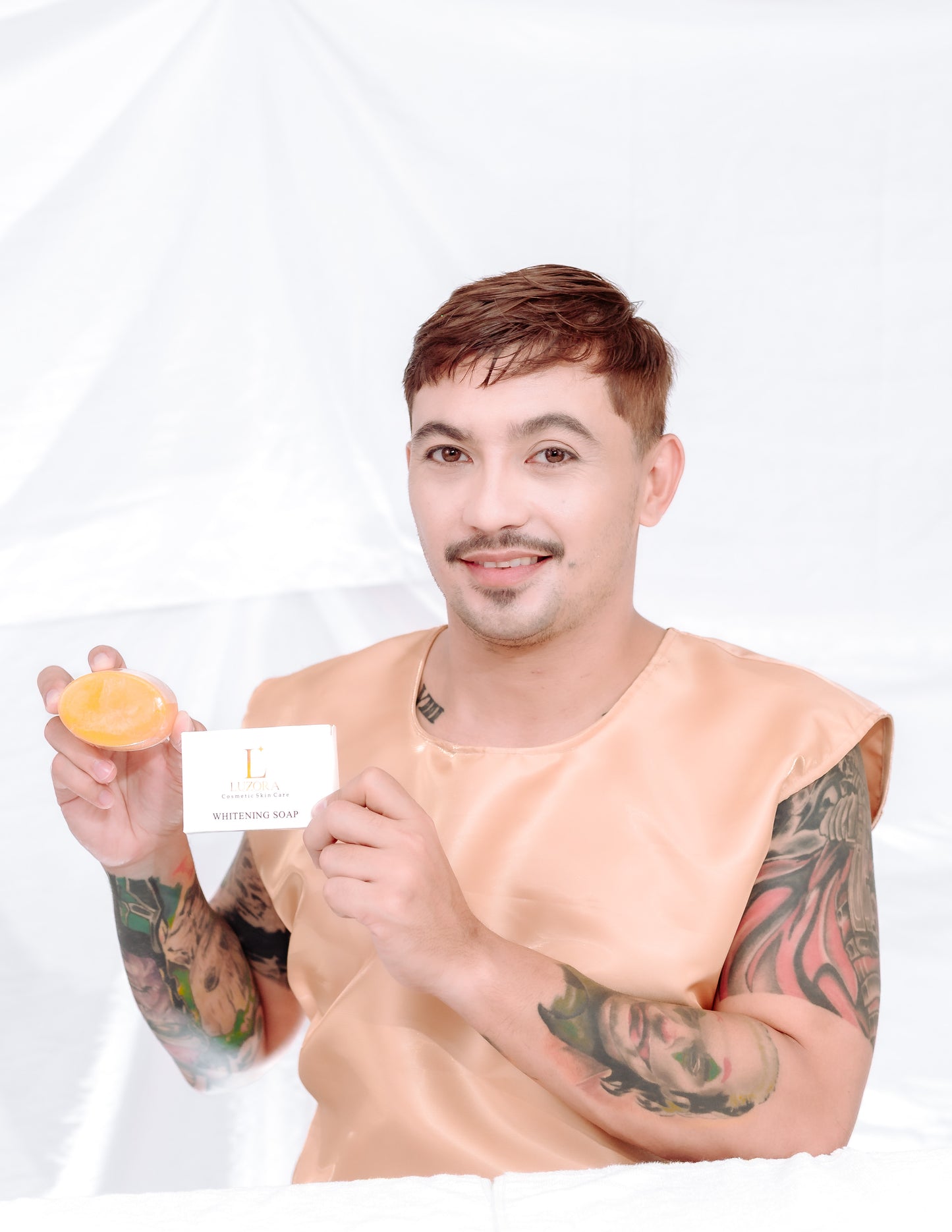 B1T1 LUZORA WHITENING SOAP